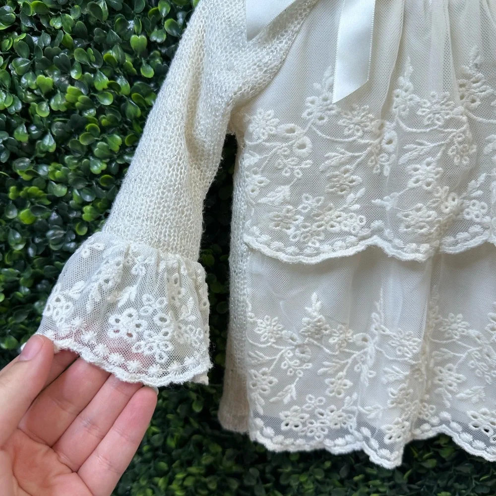 White Lace eyelet Top‎ and Black Pants Set